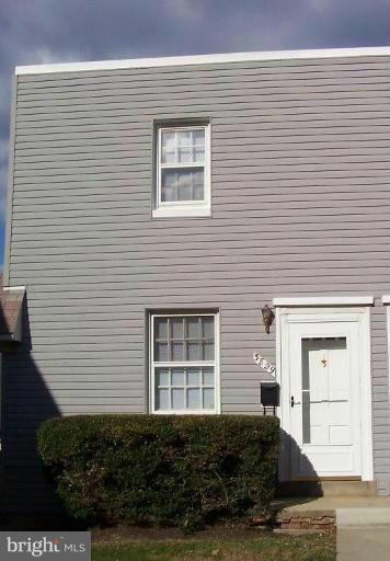 3829 28th Ave unit 24, Temple Hills, MD 20748 - photo 1