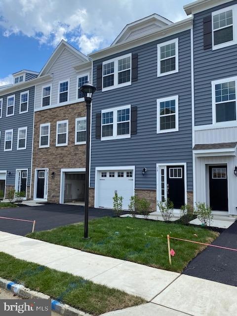 19 Turin Way, Mount Laurel, NJ 08054 - photo 1