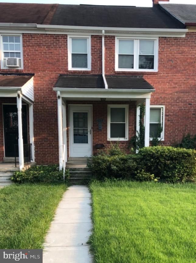 1239 Meridene Dr, Baltimore, MD 21239 - photo 1