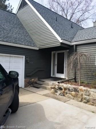 7440 Pinehurst.jpg