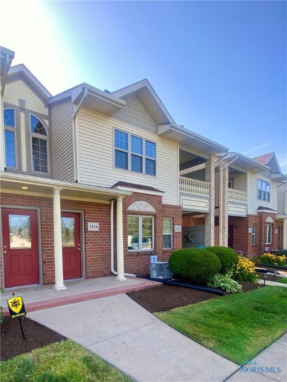Front of Condo