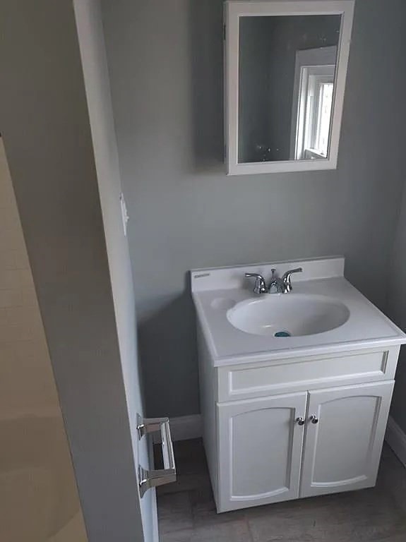 41 Evelyn St unit 4, Boston, MA 02126 - photo 1