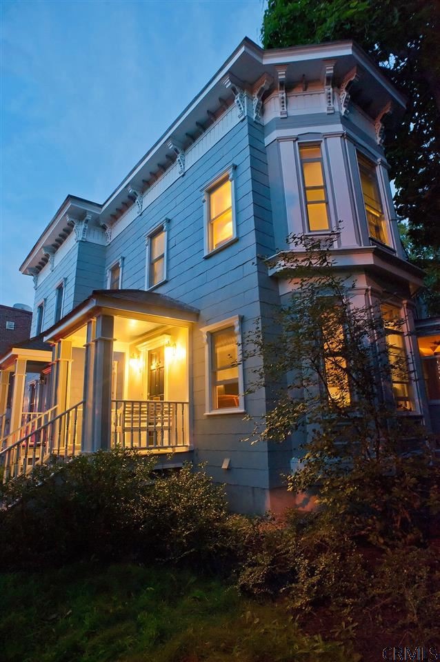 58 Court St, Saratoga Springs, NY 12866 - photo 1