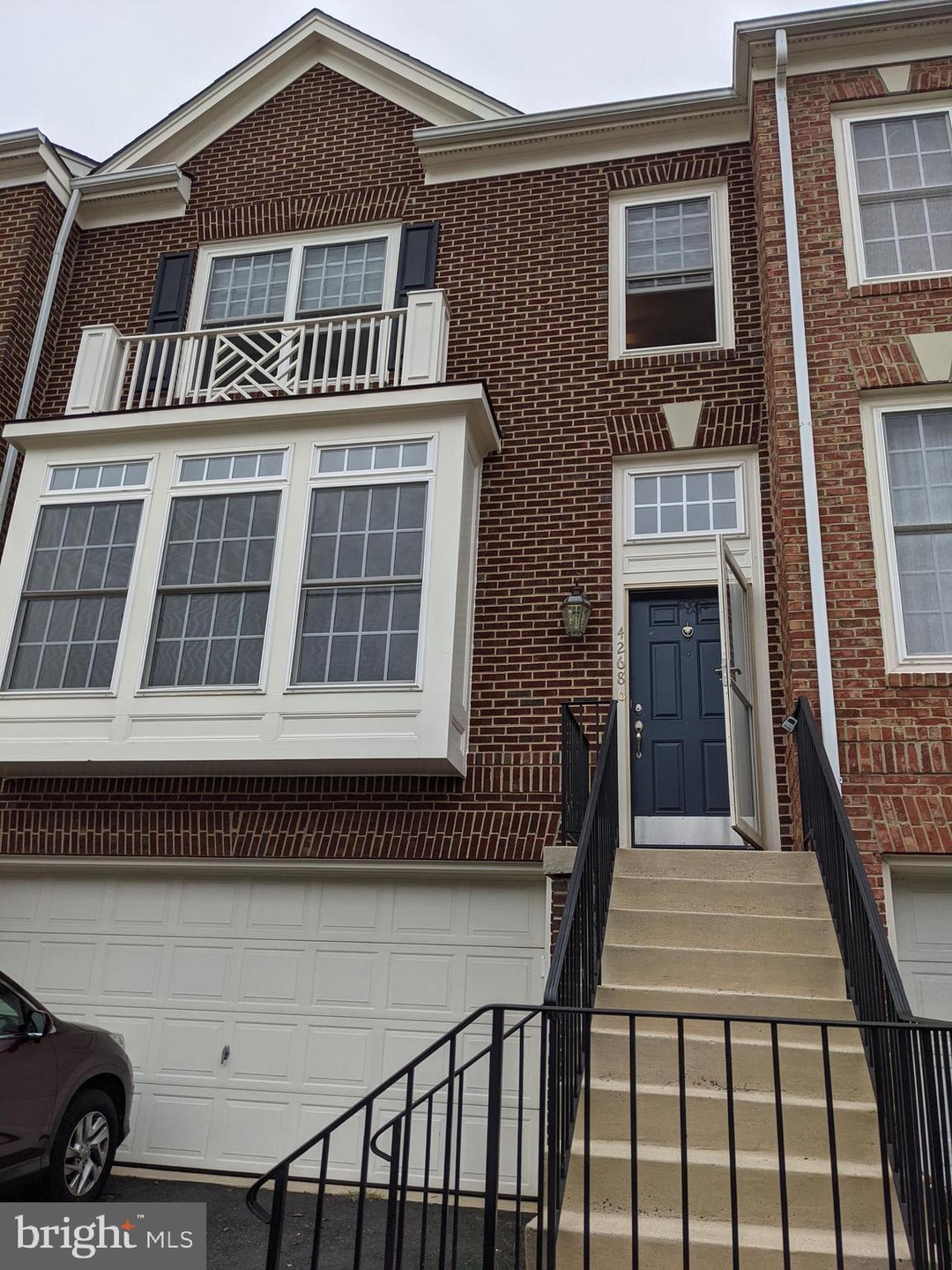 42686 Rolling Rock Square, Chantilly, VA 20152 - photo 1