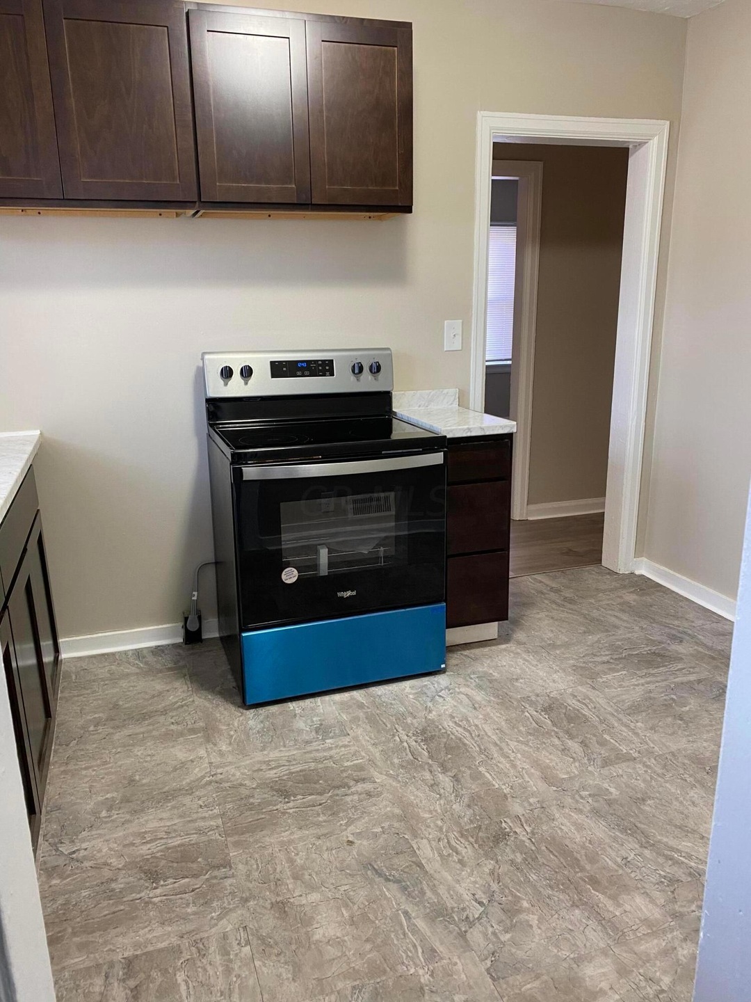 8DBC881B-F843-45B8-B3C0-6F34D049C412