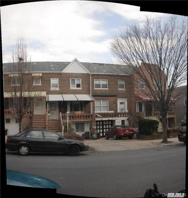 48-45 38th Street, LI City