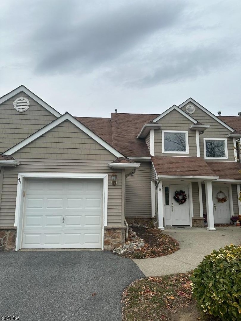 For Rent $2,900/month