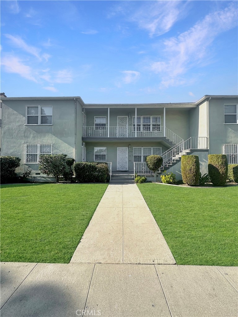 1805 Hauser Blvd, Los Angeles, CA 90019 - photo 1