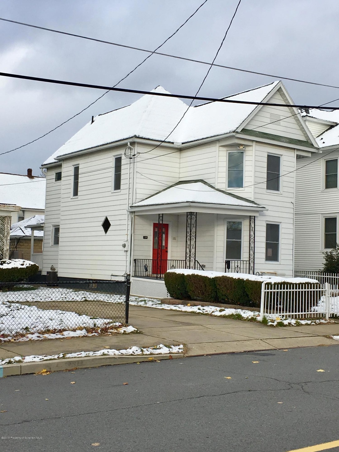 188 Broad St, Pittston, PA 18640 - photo 1