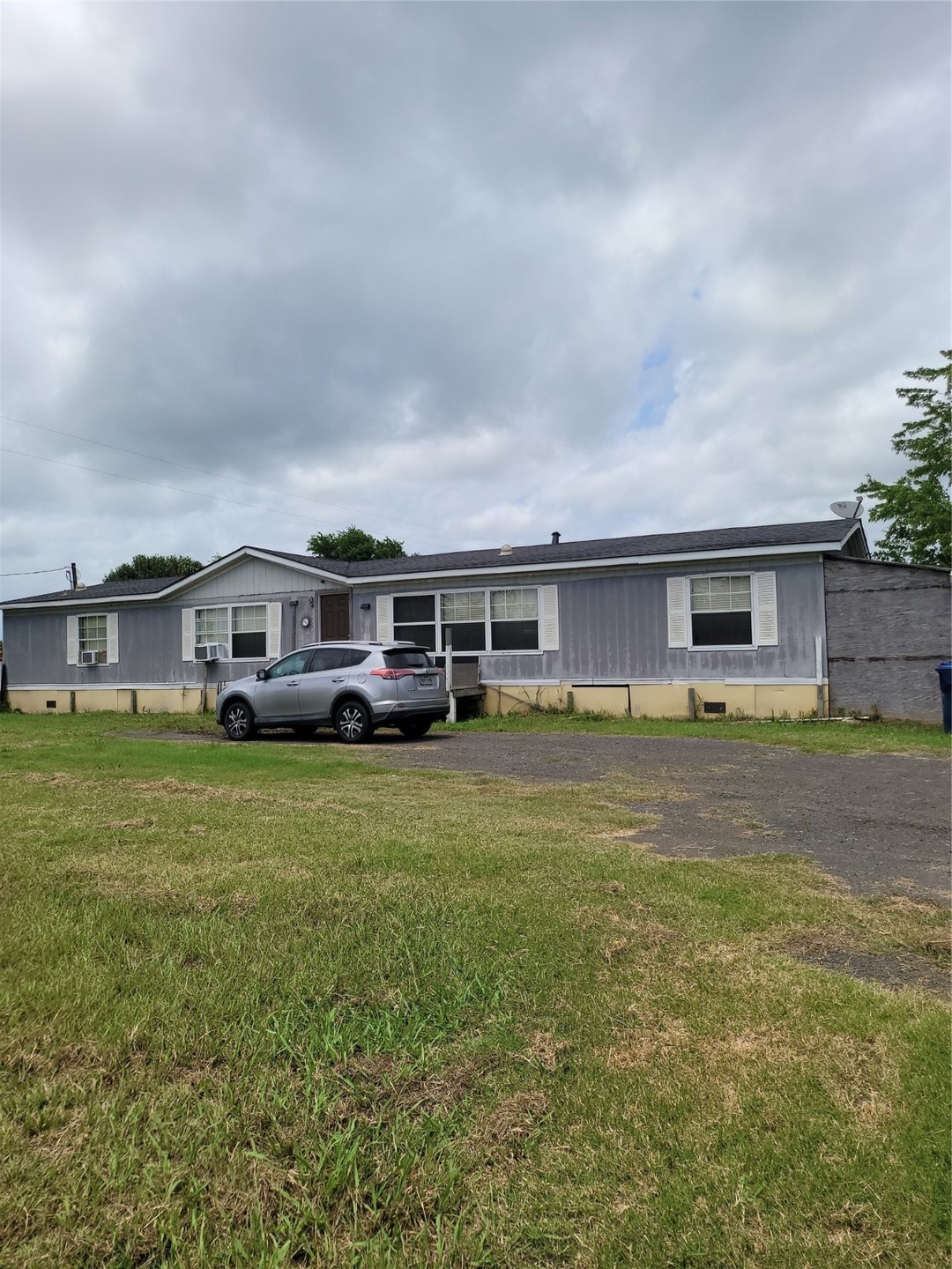 727 Fm 360 Rd, Beasley, TX 77417 - photo 1