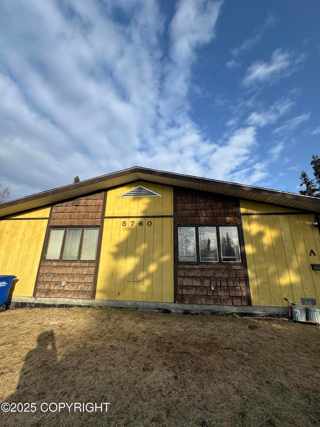 5760 College Dr unit B, Anchorage, AK 99504 - photo 1