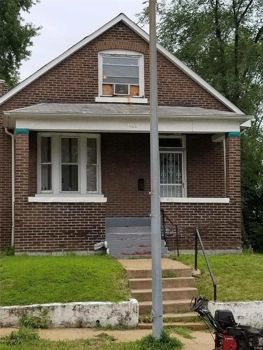 4462 Penrose St, Saint Louis, MO 63115 - photo 1