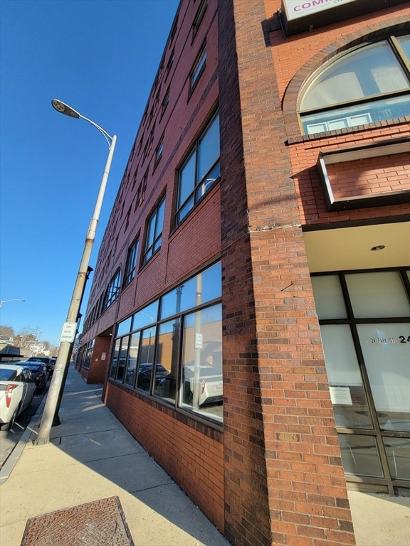 24 Park St unit 5K, Attleboro, MA 02703 - photo 1