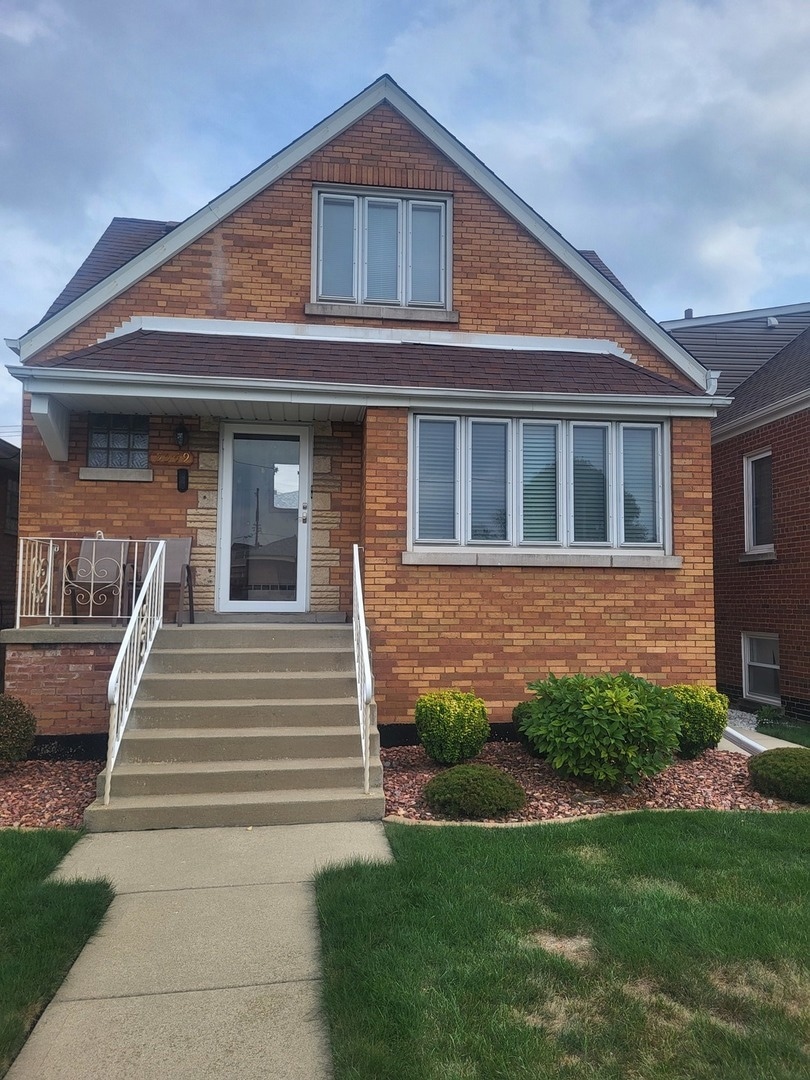 5549 S Meade Ave unit 2, Chicago, IL 60638 - photo 1