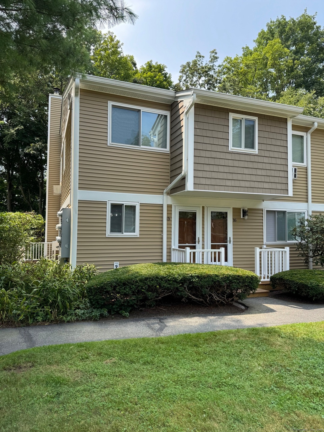 6 Rose Ln unit 2-15, Danbury, CT 06811 - photo 1