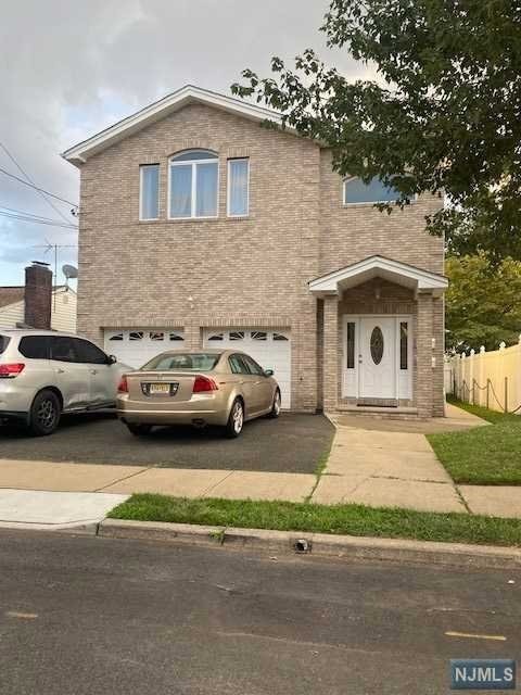 452 Central Ave, Carlstadt, NJ 07072 - photo 1