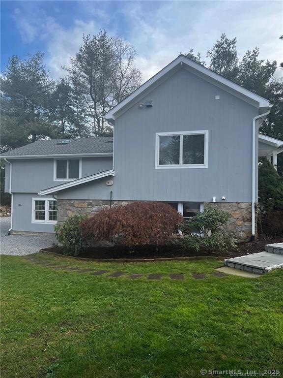 16 Red Coat Rd unit C, Westport, CT 06880 - photo 1