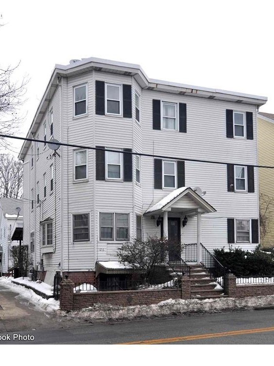 126 Main St unit 3, Warren, RI 02885 - photo 1