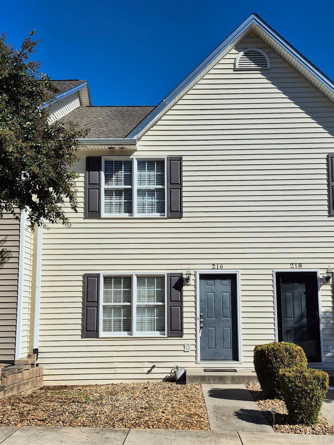 1810 Broadway St unit 216, Lynchburg, VA 24501 - photo 1