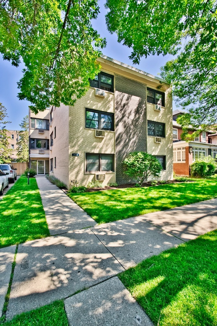 1428 W Fargo Ave Unit 303, Chicago, IL 60626 MLS MRD11820065