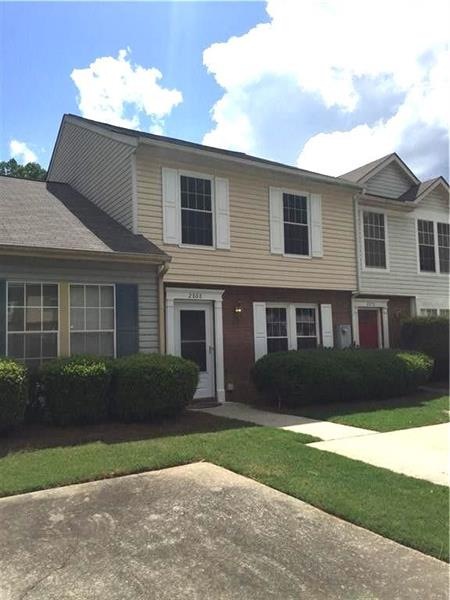 Patiently waiting for my new homeowner!