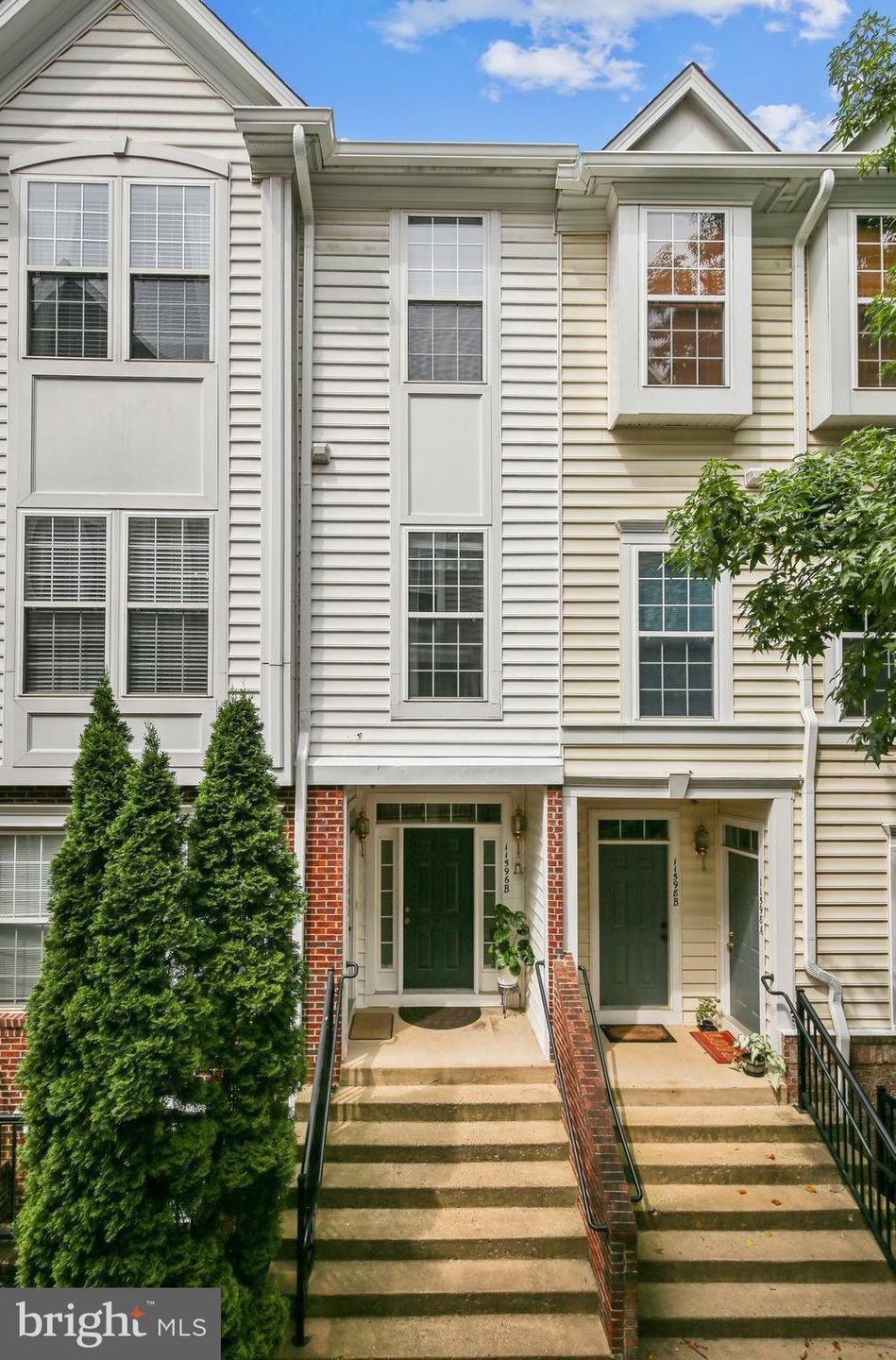 Sold $465,000 • Co-Listing Agent