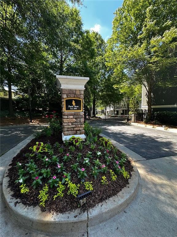 Entrance gate on Schuyler Ave.