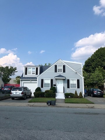 166 Crescent Ave, Cranston, RI 02910 - photo 1