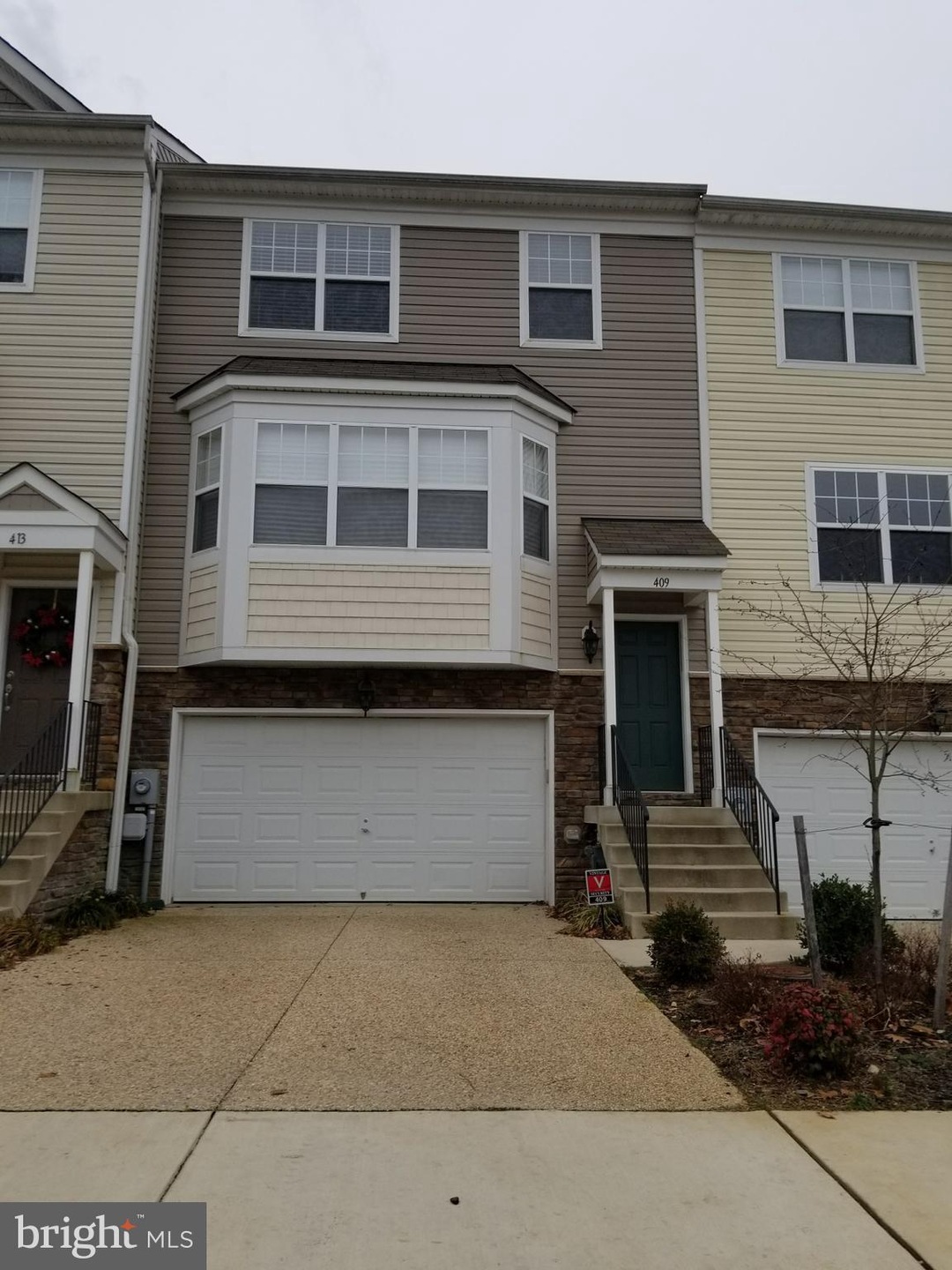 409 English Oak Ln, Prince Frederick, MD 20678 - photo 1