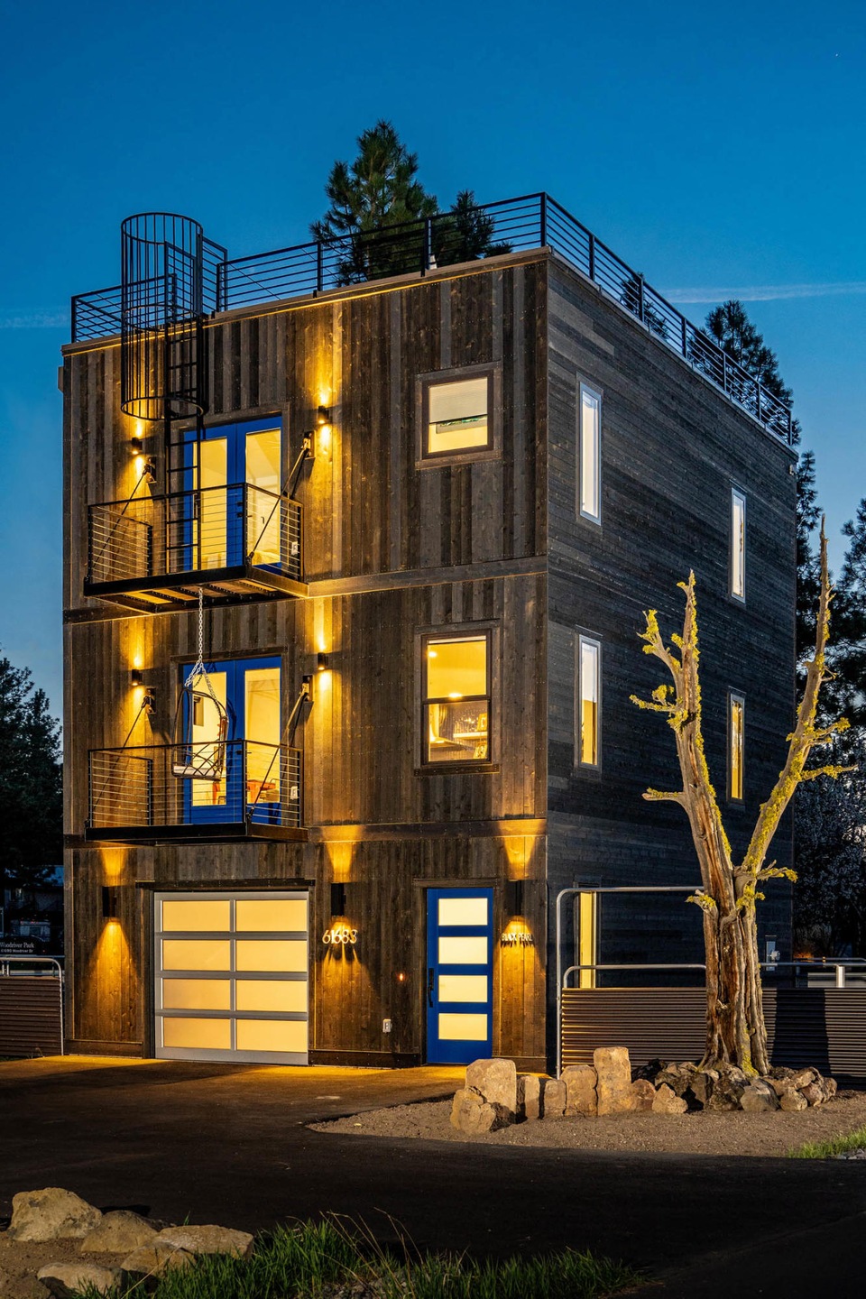 61683 Elmwood
