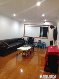 41-27 Junction Blvd unit 3, Flushing, NY 11368 - photo 1