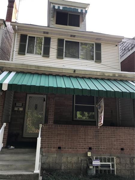 FRONT OF HOUSE