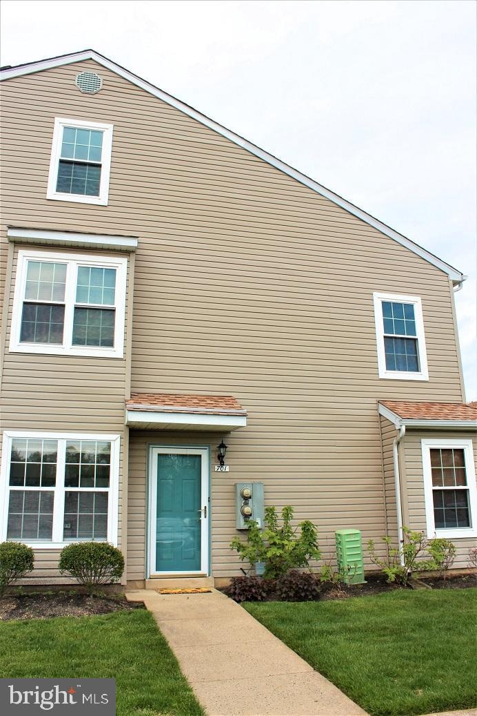 701 Briarwood Ct, Sewell, NJ 08080 - photo 1