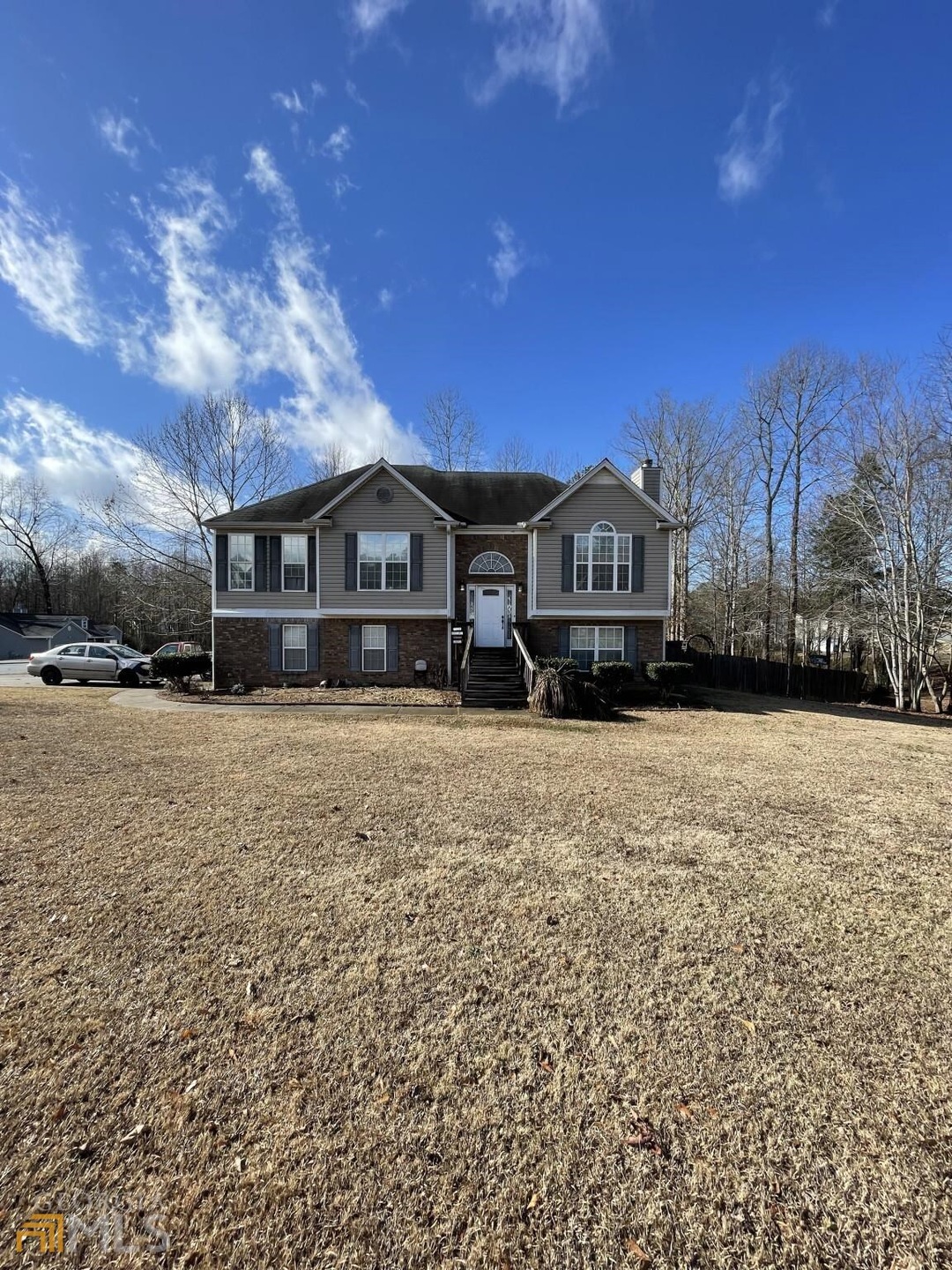 212 Clarion Dr, Carrollton, GA 30116 - photo 1