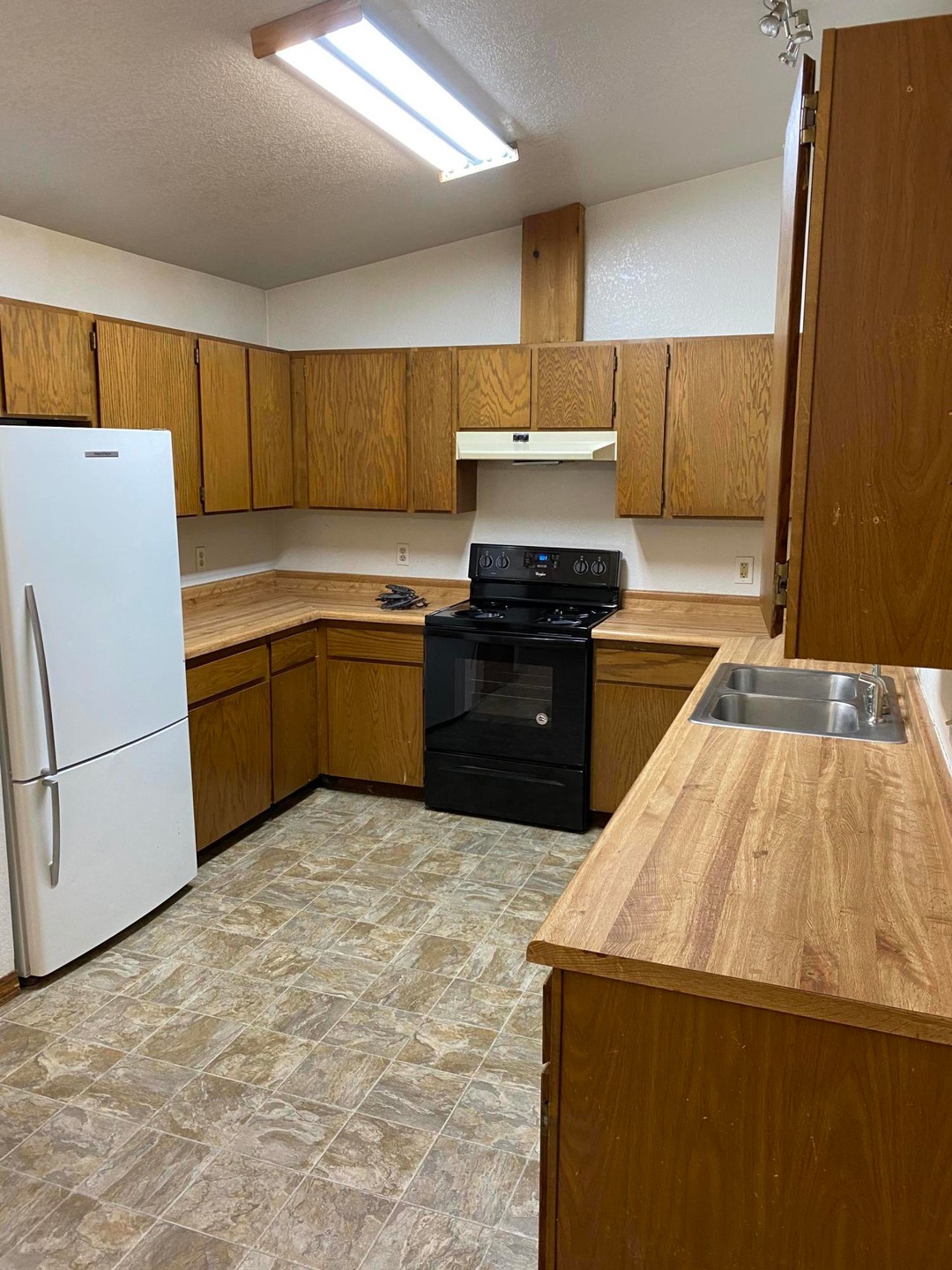 1461 S Down Wind Cir unit 3, Wasilla, AK 99654 - photo 1