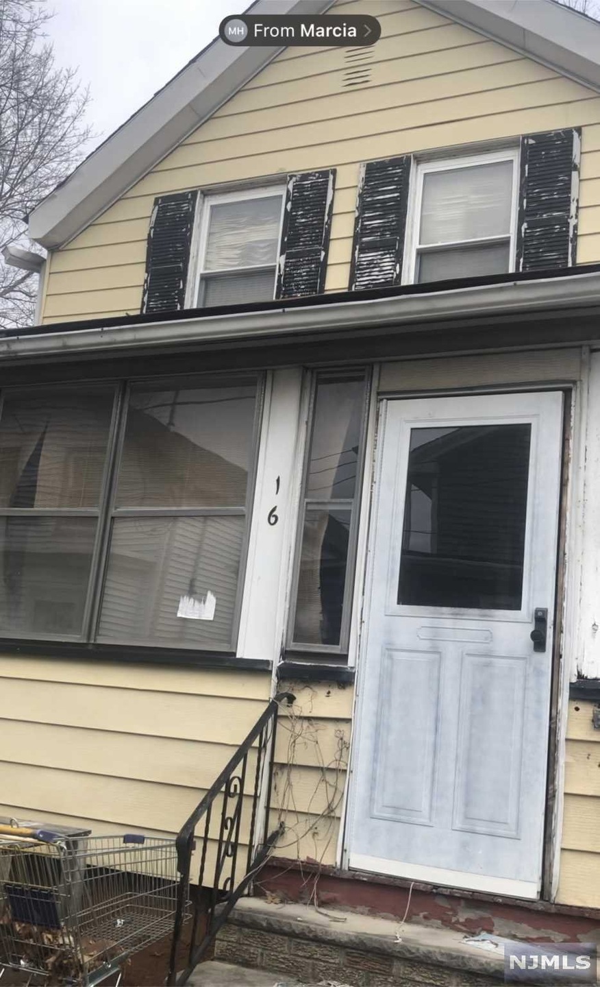 8 De Groot Place, Passaic, NJ 07055 - photo 1