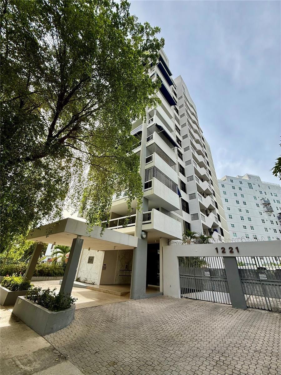 1221 Luchetti unit 1, San Juan, PR 00907 - photo 1