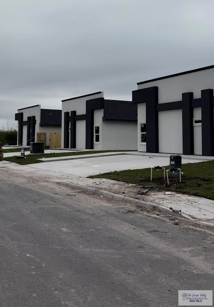 For Rent $1,495/month • Co-Listing Agent