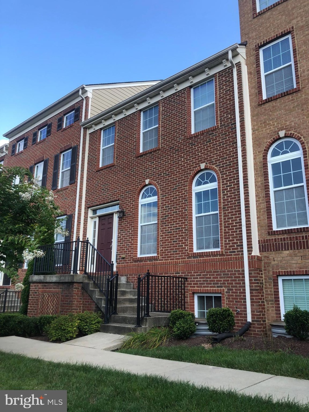 7666 Elmcrest Rd, Hanover, MD 21076 - photo 1