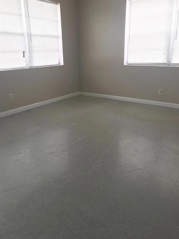 273 Camden L, West Palm Beach, FL 33417 - photo 1