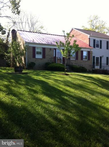 276 Fairfield Dr, Warrenton, VA 20186 - photo 1