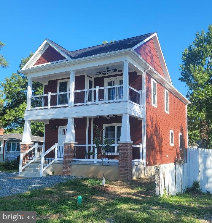 2 Monroe Bay Ave, Colonial Beach, VA 22443 - photo 1