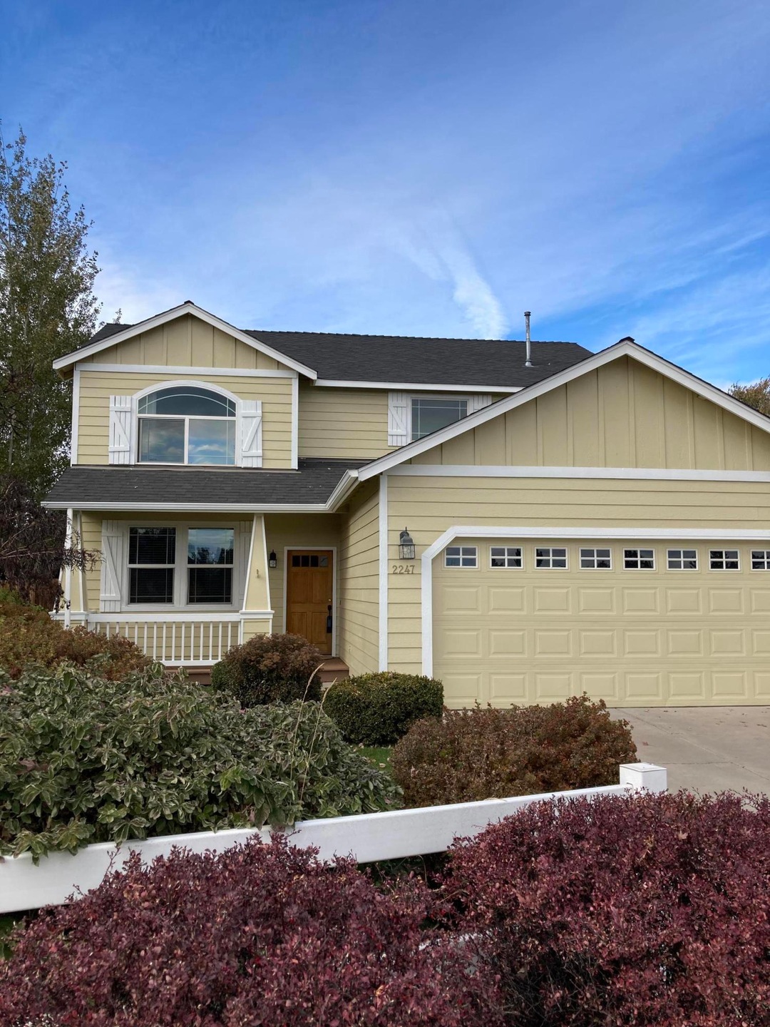 2247 SW Lava Ct, Redmond, OR 97756 - photo 1