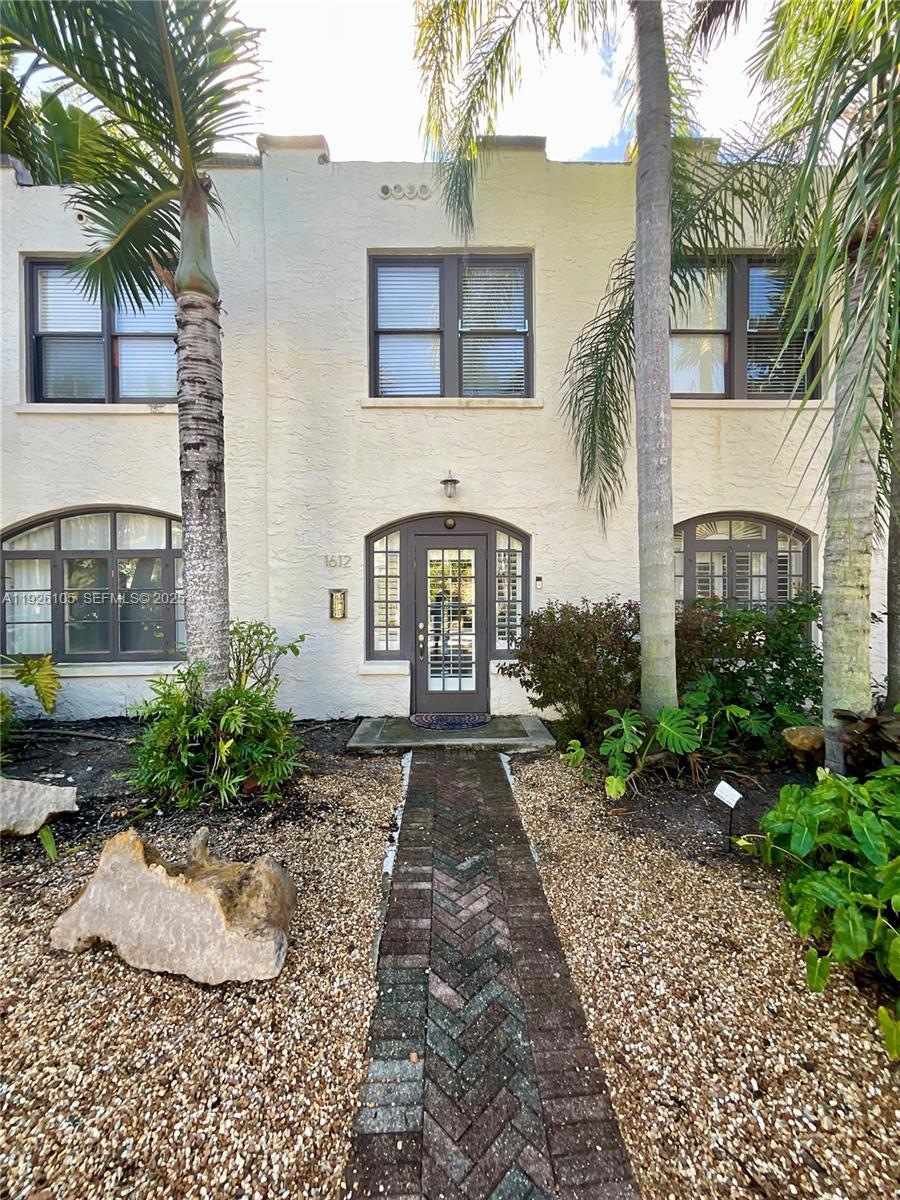 1612 NE 2nd Ct unit 1612, Fort Lauderdale, FL 33301 - photo 1