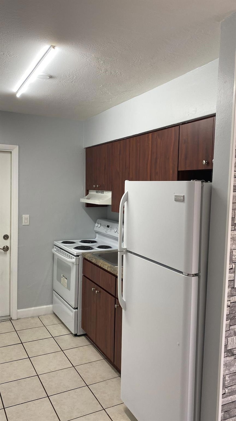 For Rent $1,525/month