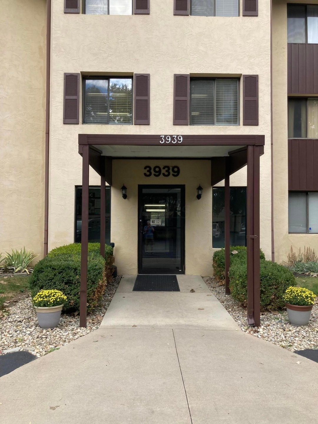 Sold $96,000 • Co-Listing Agent