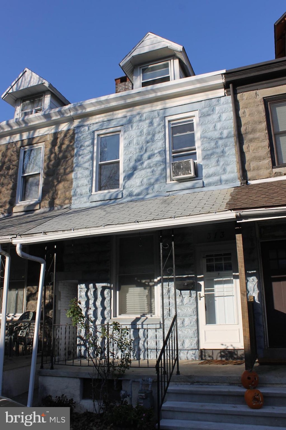 313 Spruce St, West Reading, PA 19611 - photo 1