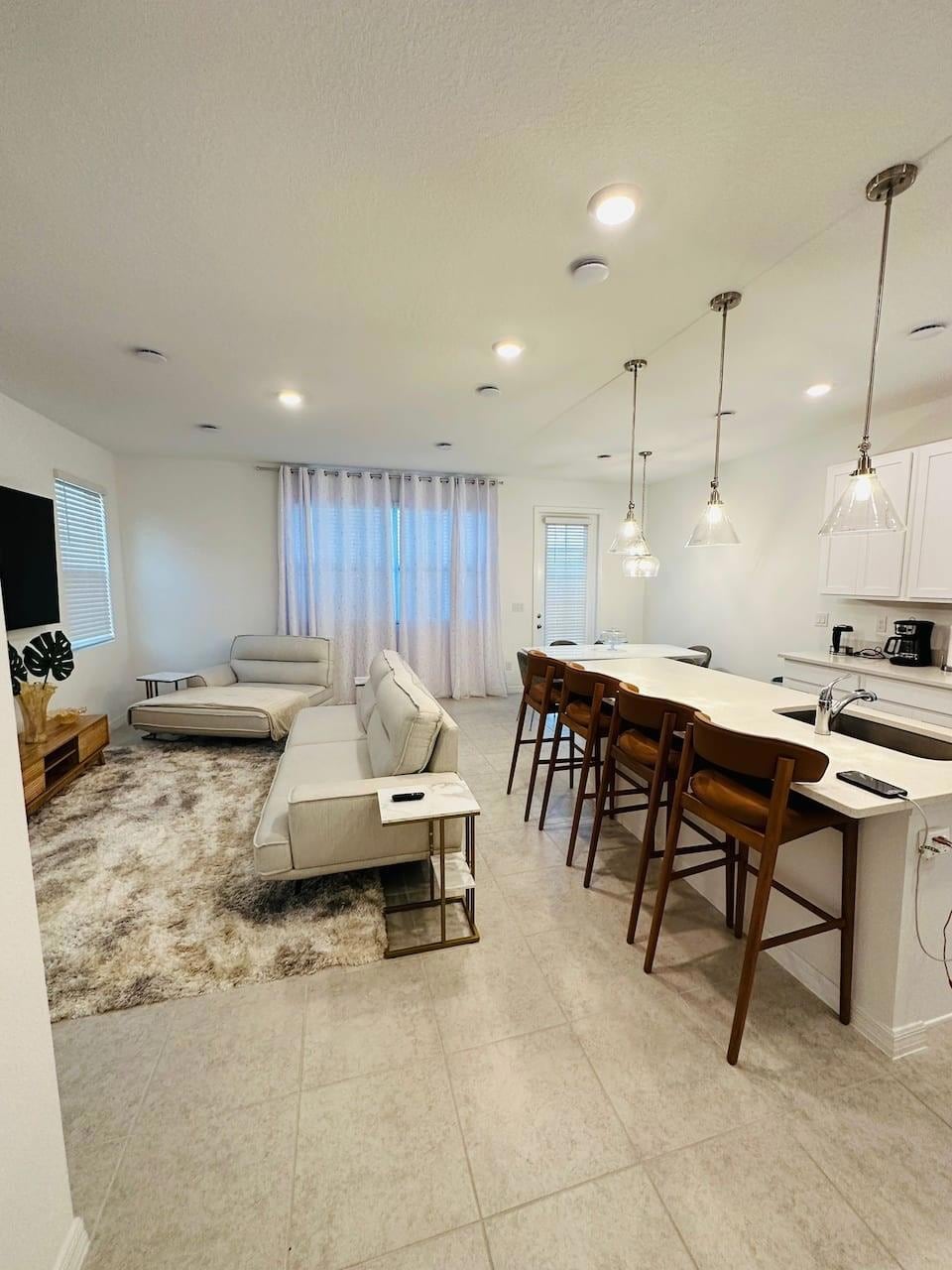 For Rent $2,800/month