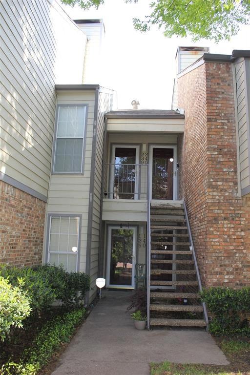 Front door, Unit 239