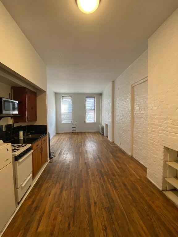 143 Sullivan St unit 2, New York, NY 10012 - photo 1